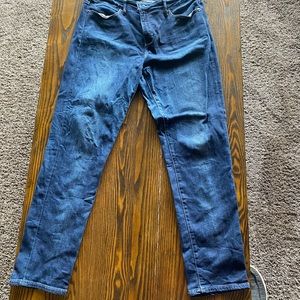 Lucky Brand Blue Jeans (item #101)